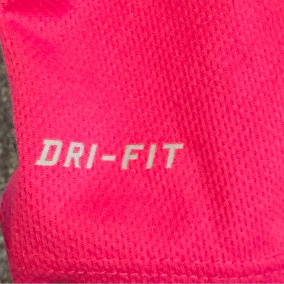 Nike Women's Pink Dri-Fit running short sleeve tee Size Medium - Picture 5 of 6